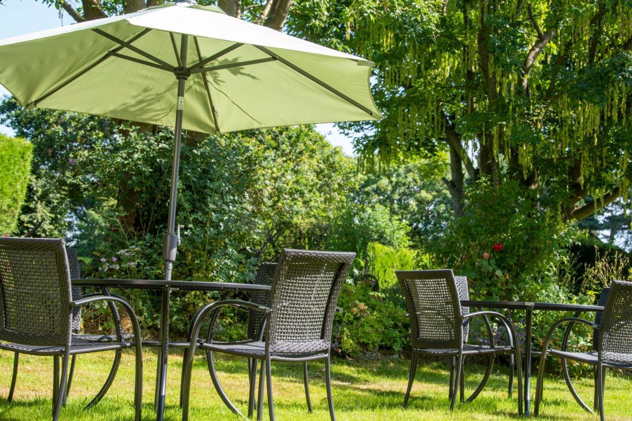 Bridleways Guesthouse & Holiday Homes 맨스필드 외부 사진