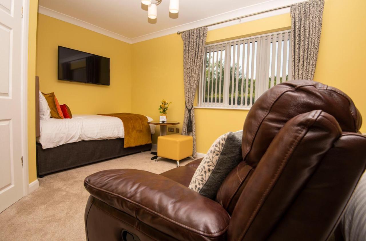 Bridleways Guesthouse & Holiday Homes 맨스필드 외부 사진